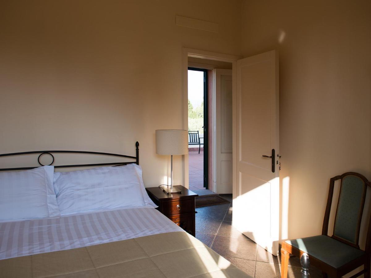 B&B Don Gaspano Pace Del Mela Exterior photo
